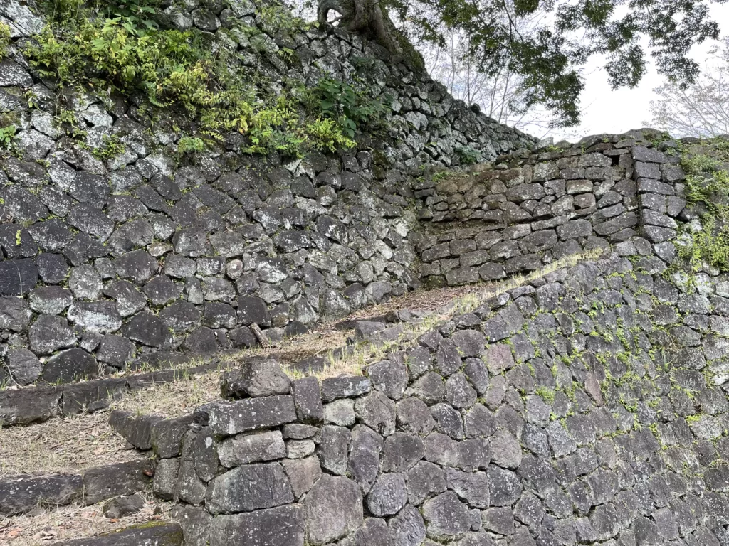 西の丸南下の階段